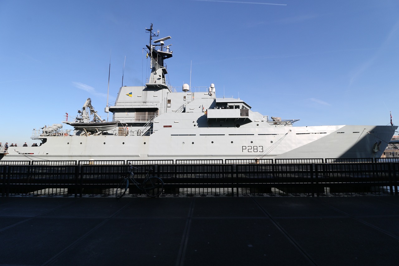 揭秘中國海軍艦艇改裝新動態(tài)，137艦改裝最新進展報告亮相！