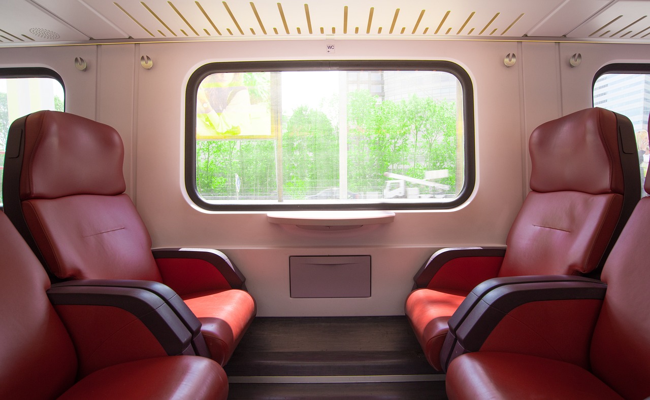 吉利汽車報(bào)價(jià)及圖片大全，最新價(jià)格表匯總