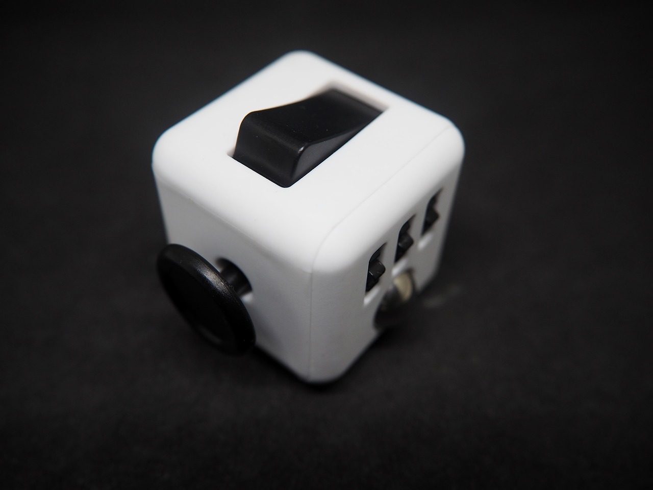馬刺蓄勢待發(fā)，最新動態(tài)揭示未來可期