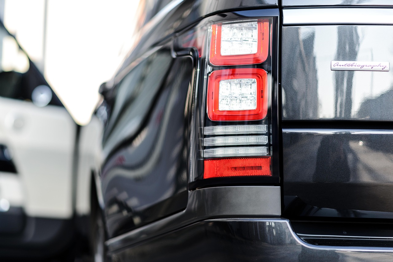 甘肅蘭州新區(qū)車禍?zhǔn)录?，反思與啟示標(biāo)題建議，甘肅蘭州新區(qū)車禍引發(fā)深度反思，事故背后的教訓(xùn)與啟示。