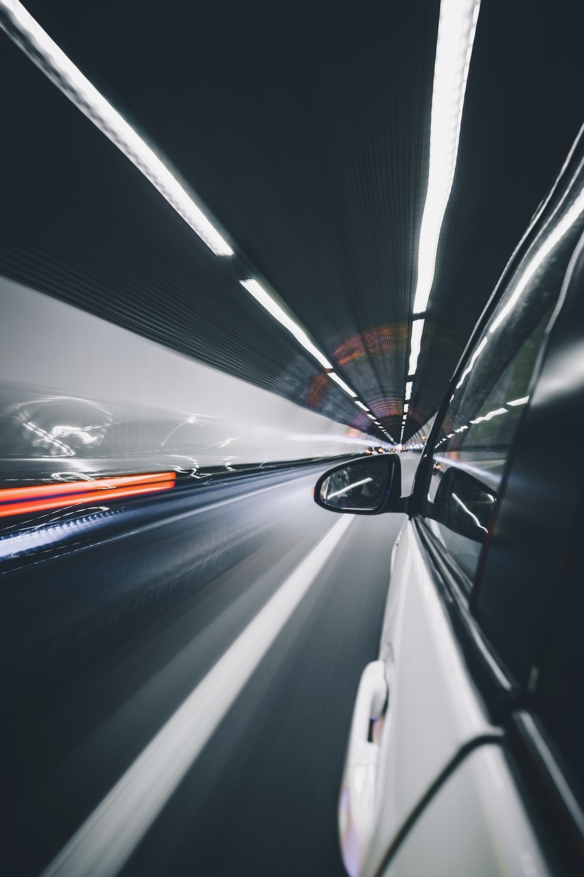 徐工漢風(fēng)新款轎車，引領(lǐng)未來卓越出行之選