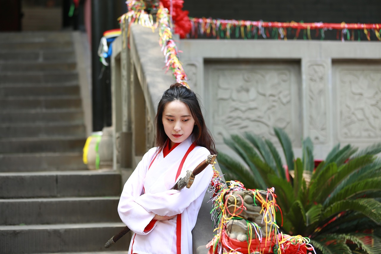 香港古裝電視劇，歷史與文化的交織之美