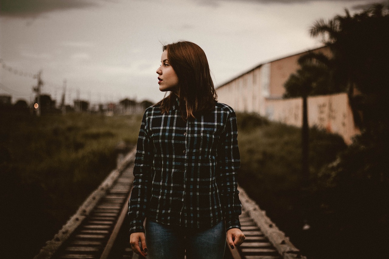 電視劇女人不哭，堅(jiān)韌女性的生命頌歌